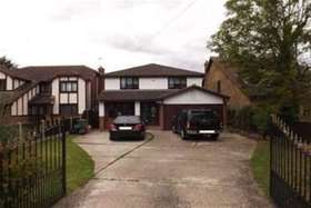 4 bedroom Detached t...