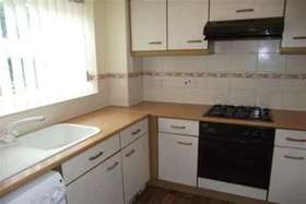 2 bedroom Detached t...