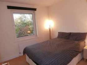 2 bedroom Flat for s...