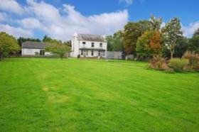 7 bedroom Detached f...