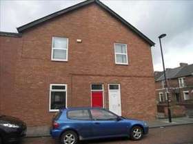 5 bedroom Maisonette...