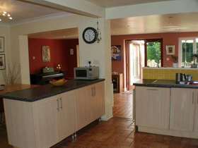 5 bedroom Detached f...