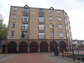 2 bedroom Apartment...