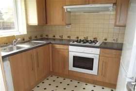 2 bedroom Property t...