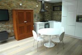 2 bedroom Apartment...