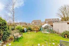 3 bedroom Semi-Detac...