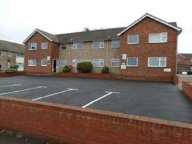 1 bedroom Flat for s...