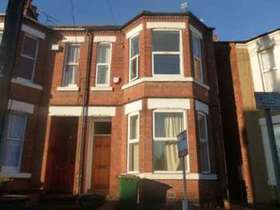 5 bedroom Property t...