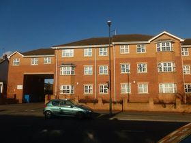2 bedroom Flat to re...