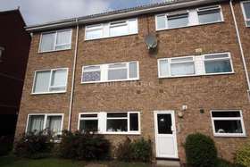 2 bedroom Flat to re...