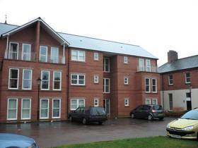 2 bedroom Flat to re...