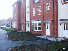 2 bedroom Flat to re...