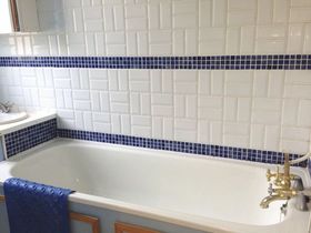 2 bedroom Detached t...