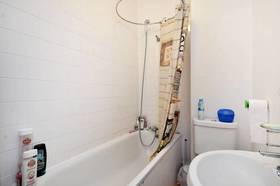 1 bedroom Flat to re...