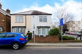 3 bedroom Detached t...