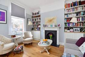 2 bedroom Flat to re...
