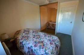 2 bedroom Flat for s...