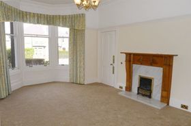 5 bedroom Detached t...