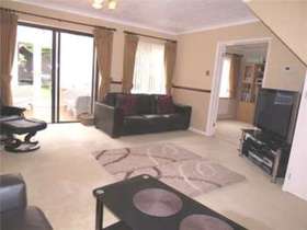 4 bedroom Detached t...