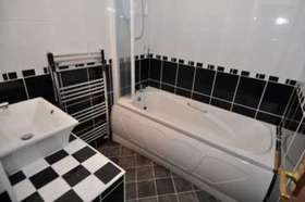 2 bedroom Terraced t...