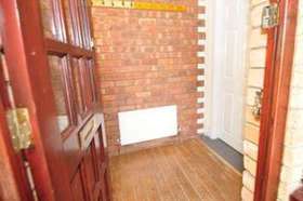 3 bedroom Mews to re...