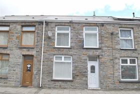 3 bedroom Property t...