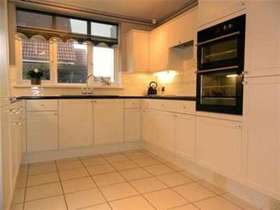 3 bedroom Detached f...