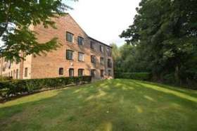 2 bedroom Flat to re...