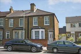 3 bedroom End of Ter...