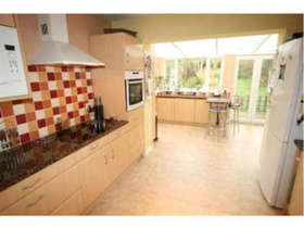 5 bedroom Semi-Detac...