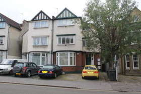 2 bedroom Flat to re...