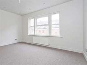 1 bedroom Flat for s...