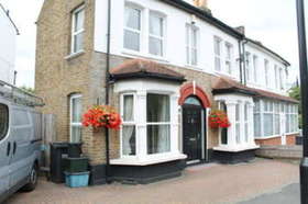 2 bedroom Semi-Detac...