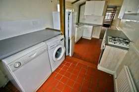 2 bedroom Detached f...