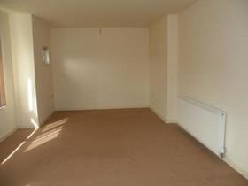 2 bedroom Flat to re...