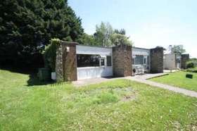 2 bedroom Bungalow t...