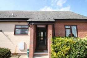 2 bedroom Bungalow f...