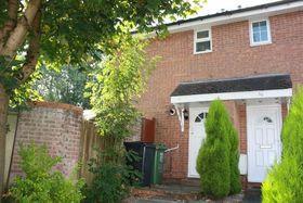 2 bedroom Semi-Detac...
