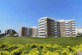 2 bedroom Property f...