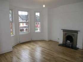 2 bedroom Property t...