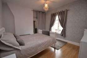 2 bedroom Property f...