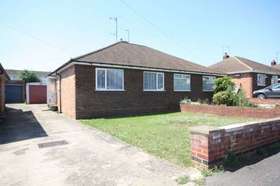 2 bedroom Detached f...