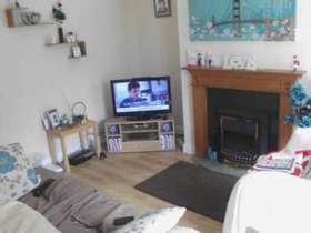 2 bedroom Terraced t...