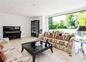 6 bedroom Property f...