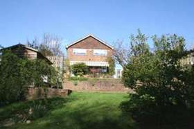 4 bedroom Property f...