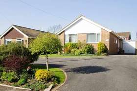 2 bedroom Detached f...