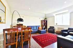 2 bedroom Property f...