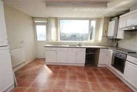 3 bedroom Property f...