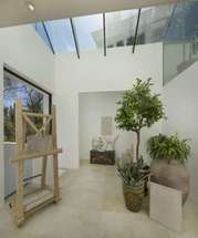 5 bedroom Detached f...
