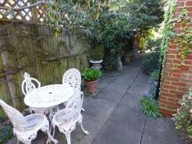 4 bedroom Detached t...